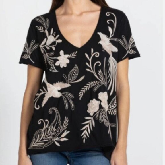 Johnny Was Tops - Johnny Was Frankie Everyday Tee Black White Cotton Embroidery‎ V-Neck Size Small